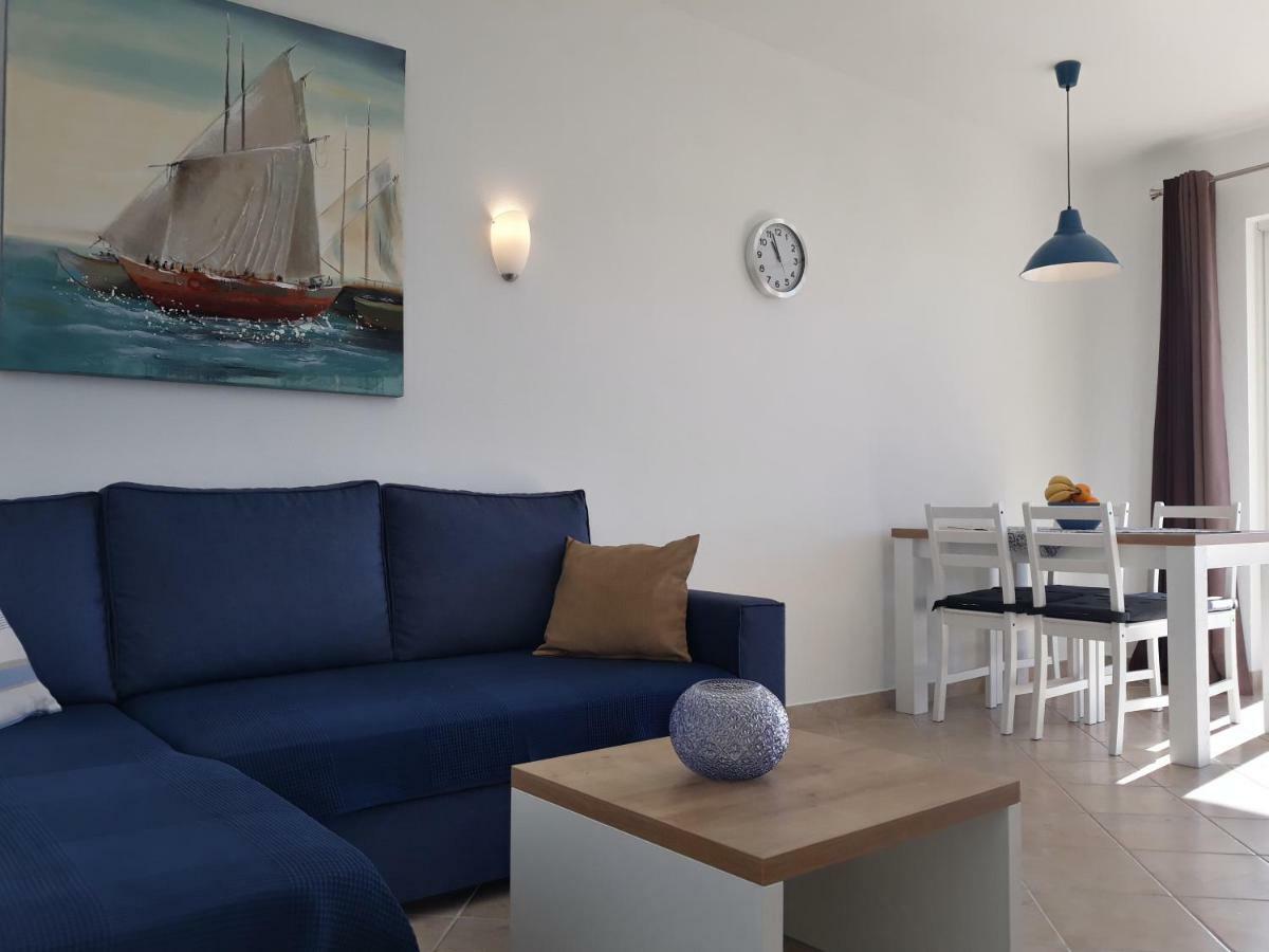 Haus Mit Meerblick Lopar Buitenkant foto