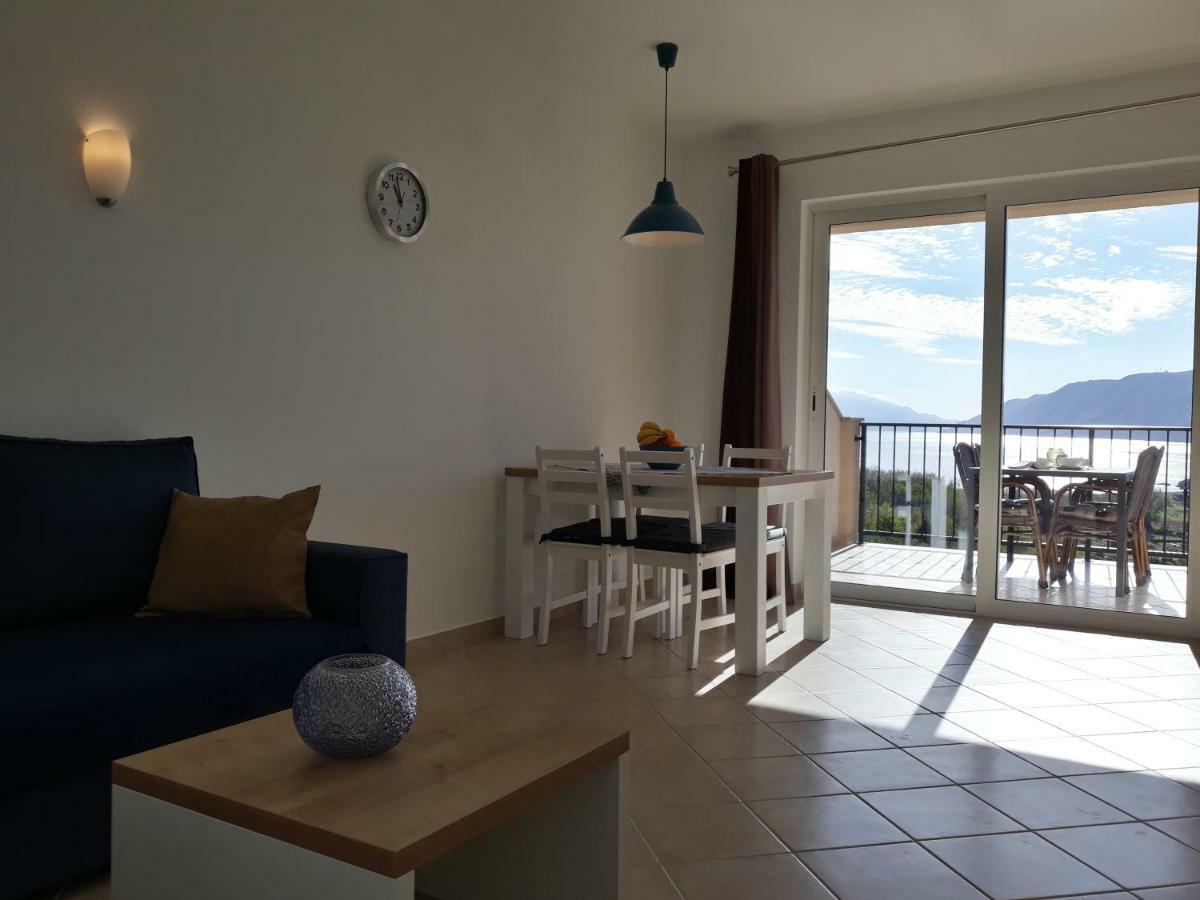 Haus Mit Meerblick Lopar Buitenkant foto
